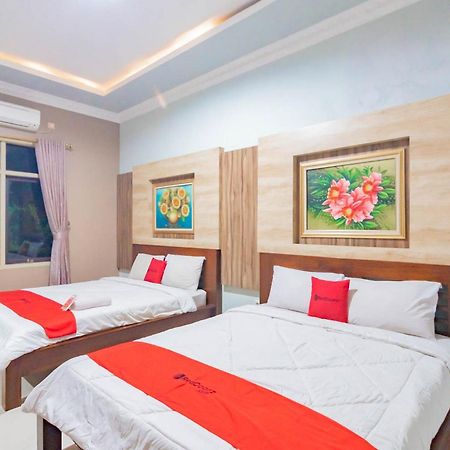 Reddoorz Resort Premium @ Sangkan Hurip Kuningan Eksteriør billede