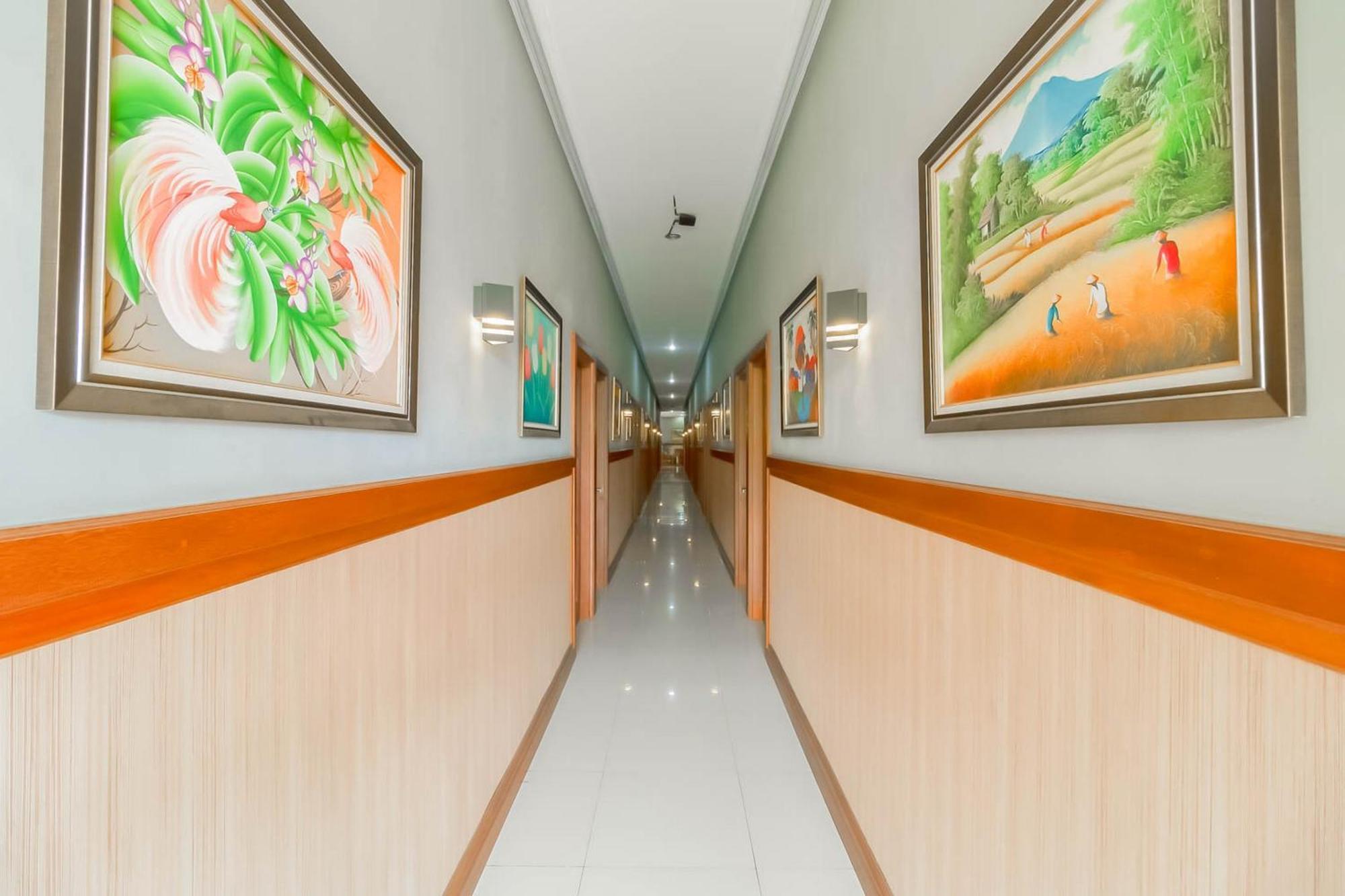 Reddoorz Resort Premium @ Sangkan Hurip Kuningan Eksteriør billede