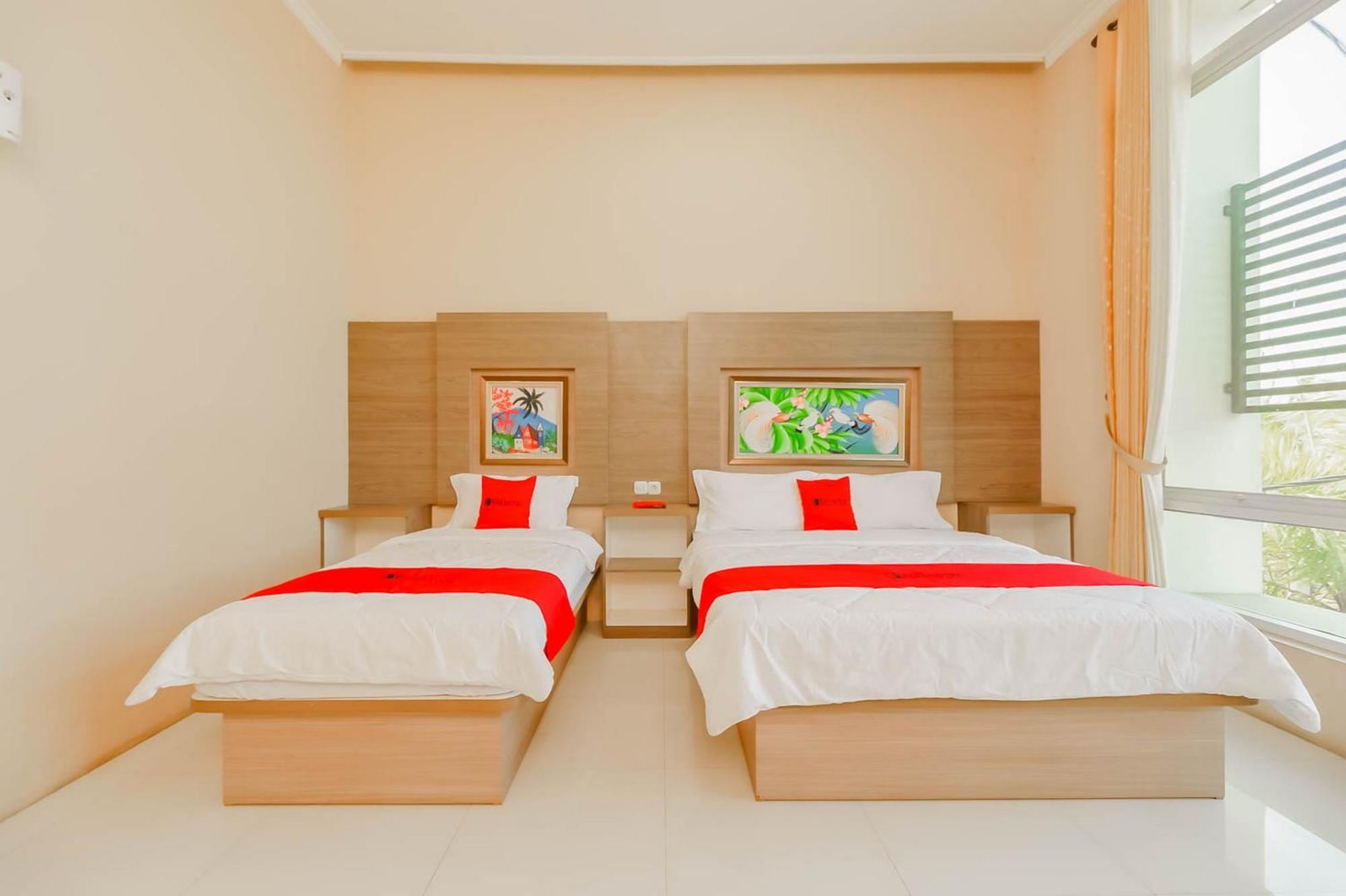 Reddoorz Resort Premium @ Sangkan Hurip Kuningan Eksteriør billede