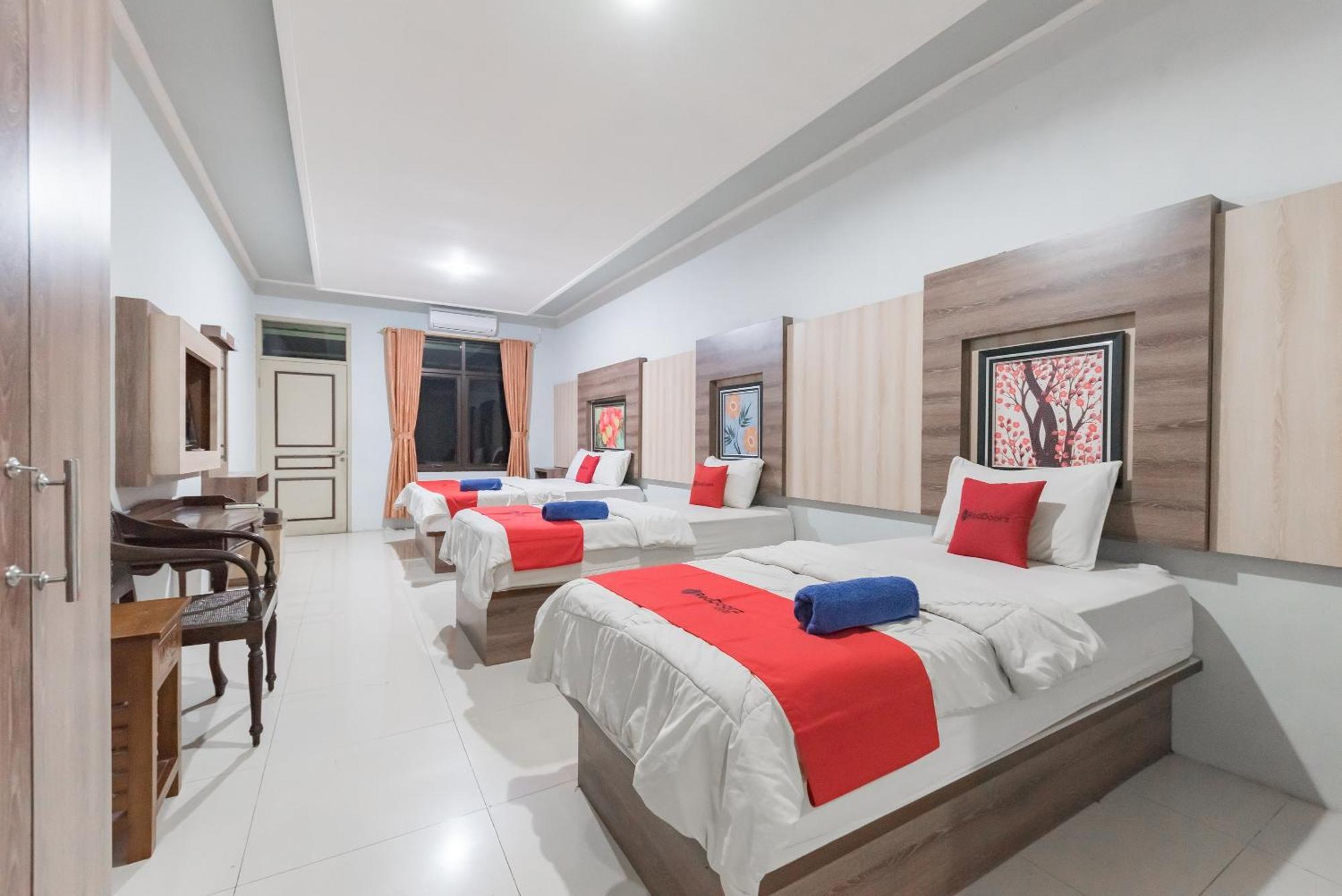 Reddoorz Resort Premium @ Sangkan Hurip Kuningan Eksteriør billede