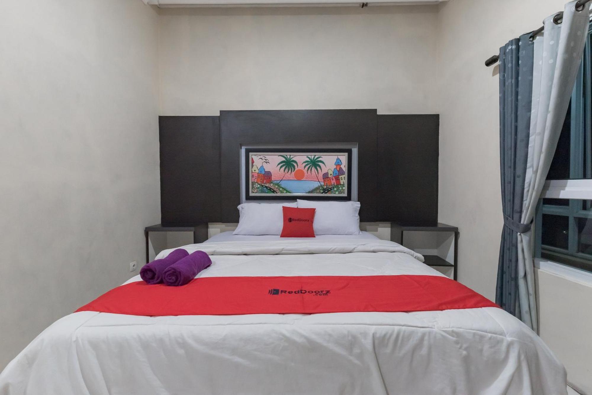 Reddoorz Resort Premium @ Sangkan Hurip Kuningan Eksteriør billede