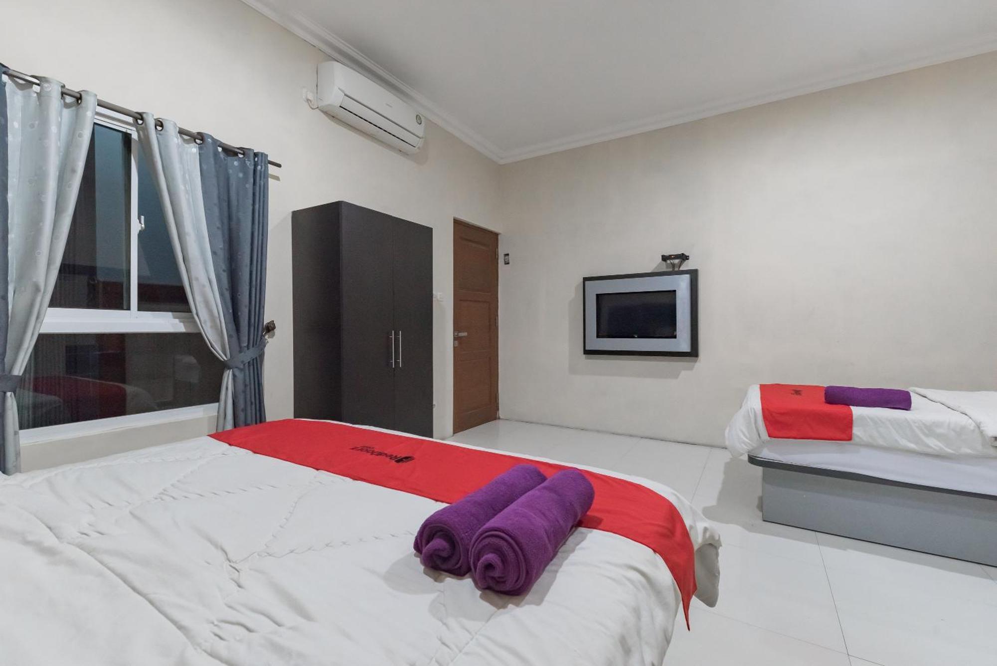 Reddoorz Resort Premium @ Sangkan Hurip Kuningan Eksteriør billede