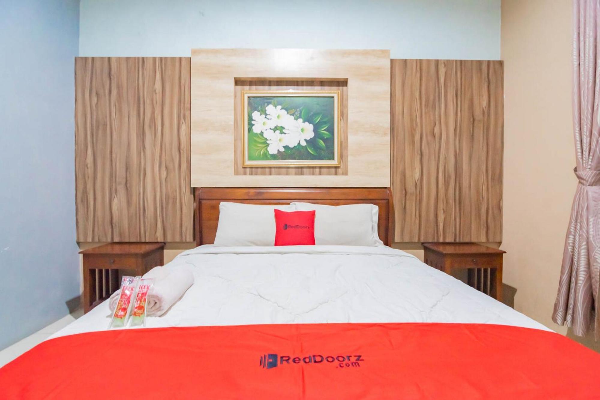 Reddoorz Resort Premium @ Sangkan Hurip Kuningan Eksteriør billede